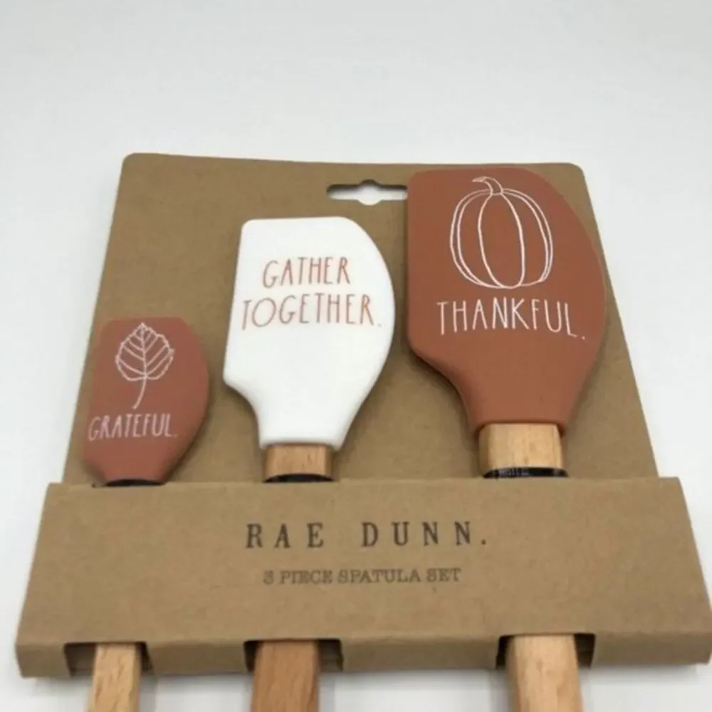 Rae Dunn 3 Piece Spatula Set